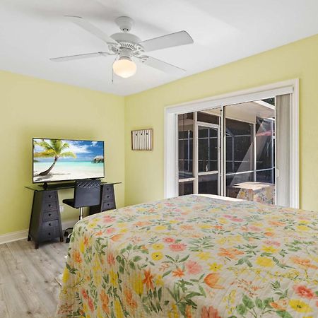 Pet Friendly Pool Home In River Reach Of Naples Fl Esterno foto