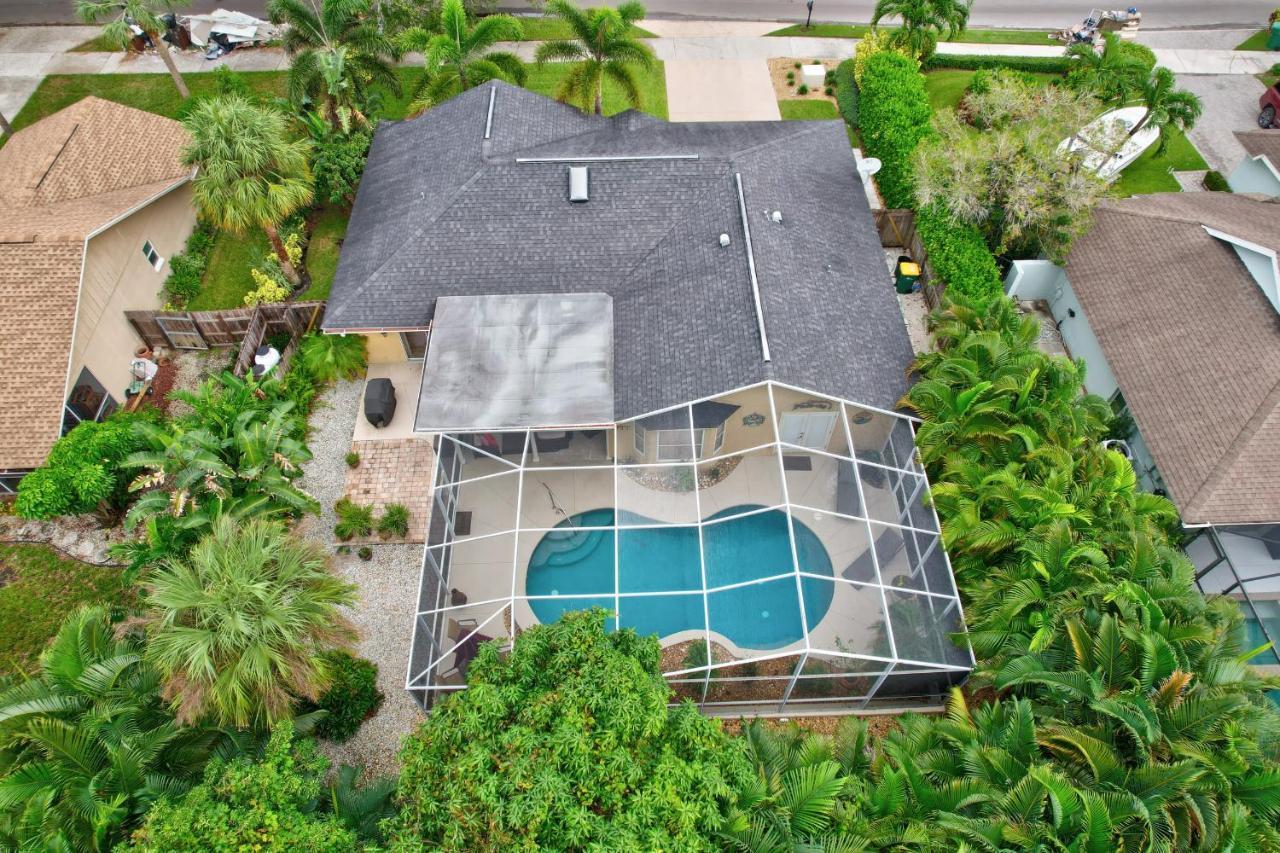 Pet Friendly Pool Home In River Reach Of Naples Fl Esterno foto
